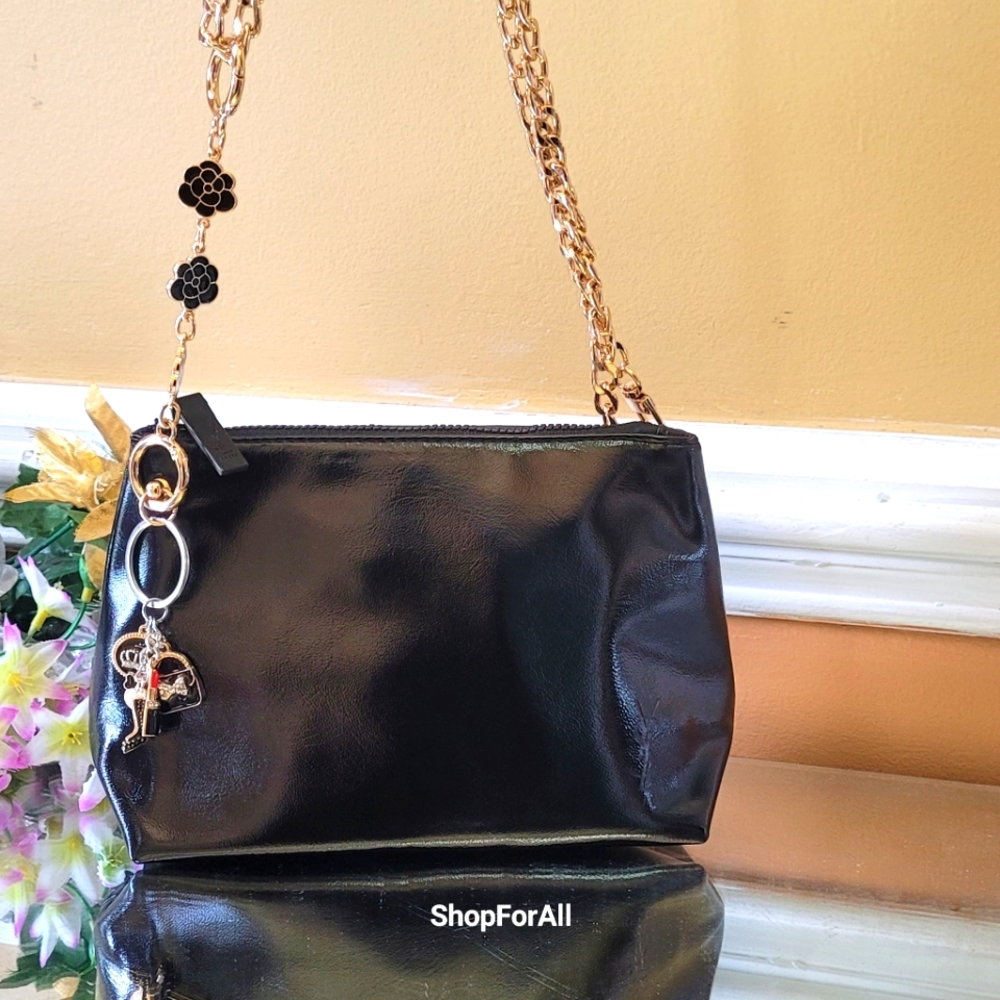 Host pick🔥yves Saint Laurent🔥 beauty bag in to Shoulder Crossbody Bag - Picture 2 of 13